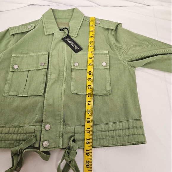Blank NYC Twill Here And Now Cropped Utility Jacket In Green Size XS - Picture 11 of 11